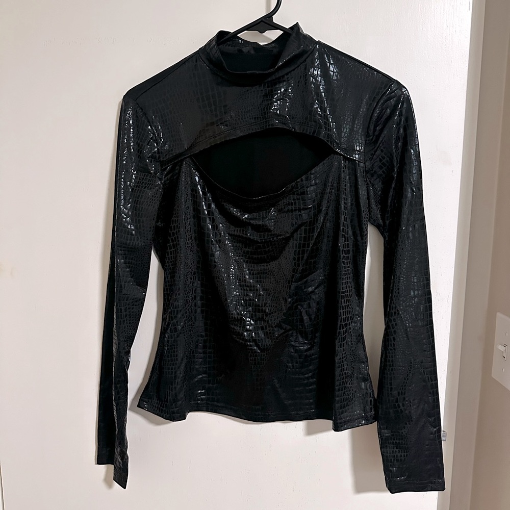 Animal Texture SHEIN Keyhole Top